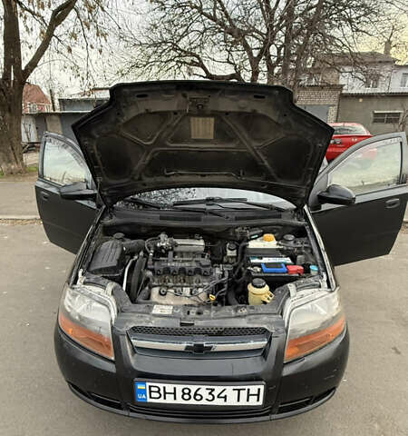 Шевроле Авео, объемом двигателя 1.6 л и пробегом 200 тыс. км за 3000 $, фото 3 на Automoto.ua