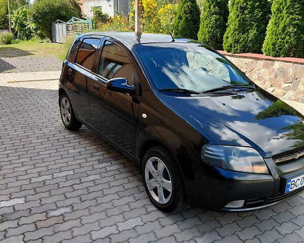 Шевроле Авео, объемом двигателя 1.5 л и пробегом 180 тыс. км за 3000 $, фото 3 на Automoto.ua