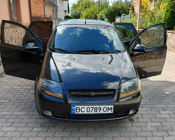 Шевроле Авео, объемом двигателя 1.5 л и пробегом 180 тыс. км за 3000 $, фото 9 на Automoto.ua