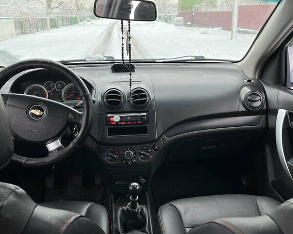 Шевроле Авео, объемом двигателя 1.5 л и пробегом 204 тыс. км за 3700 $, фото 6 на Automoto.ua