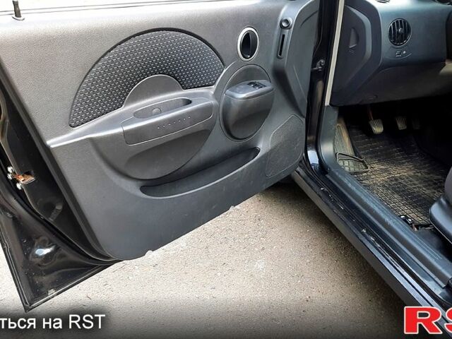 Шевроле Авео, объемом двигателя 1.5 л и пробегом 100 тыс. км за 2400 $, фото 8 на Automoto.ua