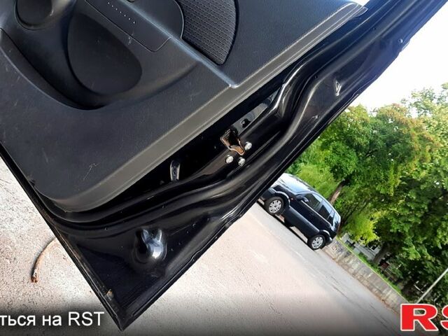 Шевроле Авео, объемом двигателя 1.5 л и пробегом 100 тыс. км за 2400 $, фото 13 на Automoto.ua