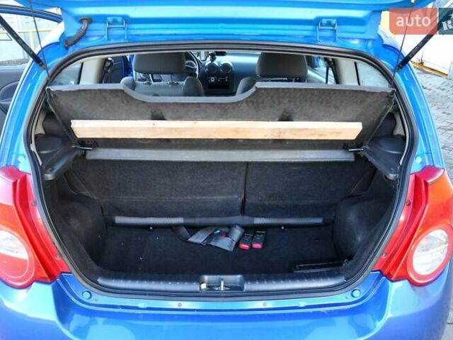 Шевроле Авео, объемом двигателя 1.5 л и пробегом 138 тыс. км за 3500 $, фото 19 на Automoto.ua