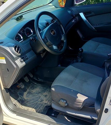 Шевроле Авео, объемом двигателя 1.2 л и пробегом 239 тыс. км за 3800 $, фото 5 на Automoto.ua