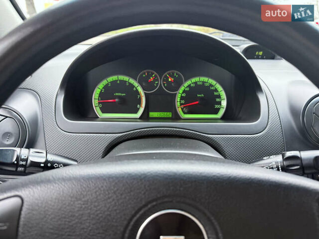 Шевроле Авео, объемом двигателя 1.5 л и пробегом 130 тыс. км за 5000 $, фото 19 на Automoto.ua