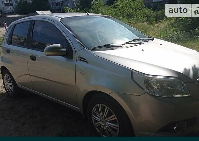 Шевроле Авео, об'ємом двигуна 1.5 л та пробігом 170 тис. км за 4900 $, фото 1 на Automoto.ua