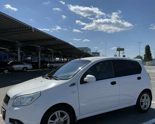 Шевроле Авео, объемом двигателя 1.5 л и пробегом 145 тыс. км за 6450 $, фото 3 на Automoto.ua