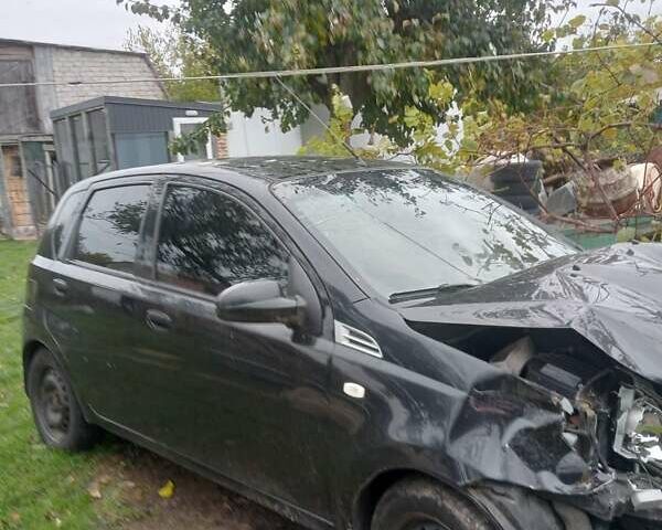 Шевроле Авео, объемом двигателя 1.5 л и пробегом 100 тыс. км за 3000 $, фото 2 на Automoto.ua