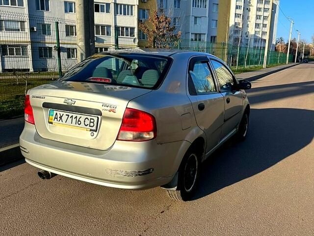 Шевроле Авео, объемом двигателя 1.5 л и пробегом 250 тыс. км за 2100 $, фото 3 на Automoto.ua
