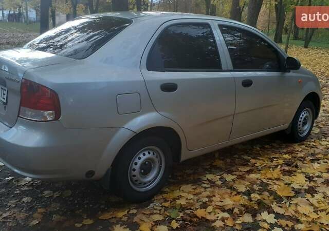 Шевроле Авео, объемом двигателя 1.5 л и пробегом 240 тыс. км за 2300 $, фото 6 на Automoto.ua