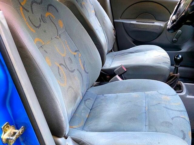 Шевроле Авео, объемом двигателя 1.5 л и пробегом 245 тыс. км за 2200 $, фото 6 на Automoto.ua