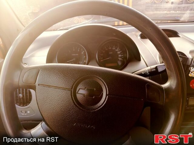 Шевроле Авео, объемом двигателя 15 л и пробегом 0 тыс. км за 1950 $, фото 12 на Automoto.ua