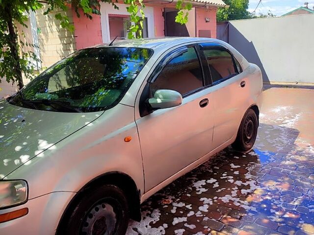 Шевроле Авео, объемом двигателя 1.5 л и пробегом 0 тыс. км за 750 $, фото 4 на Automoto.ua
