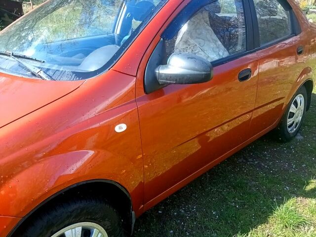 Шевроле Авео, объемом двигателя 1.5 л и пробегом 221 тыс. км за 2800 $, фото 4 на Automoto.ua