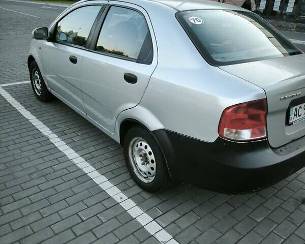 Шевроле Авео, об'ємом двигуна 1.5 л та пробігом 268 тис. км за 3000 $, фото 2 на Automoto.ua