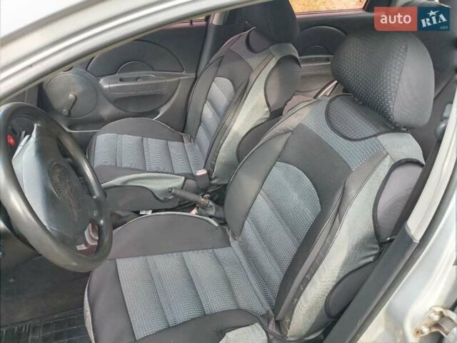Шевроле Авео, объемом двигателя 1.5 л и пробегом 190 тыс. км за 2850 $, фото 2 на Automoto.ua