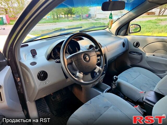 Шевроле Авео, объемом двигателя 1.5 л и пробегом 25 тыс. км за 2850 $, фото 2 на Automoto.ua