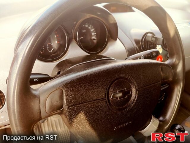Шевроле Авео, объемом двигателя 15 л и пробегом 0 тыс. км за 1950 $, фото 10 на Automoto.ua