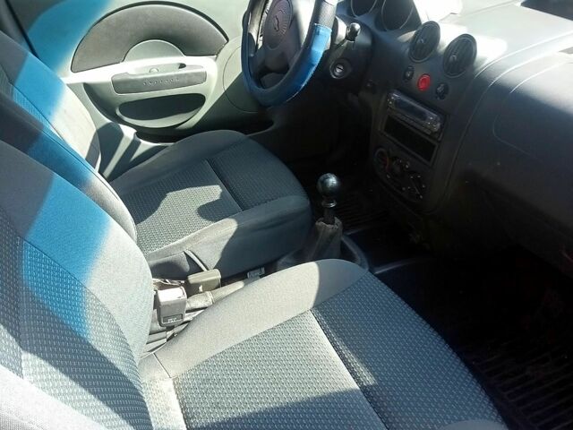 Шевроле Авео, объемом двигателя 1.5 л и пробегом 221 тыс. км за 2800 $, фото 12 на Automoto.ua