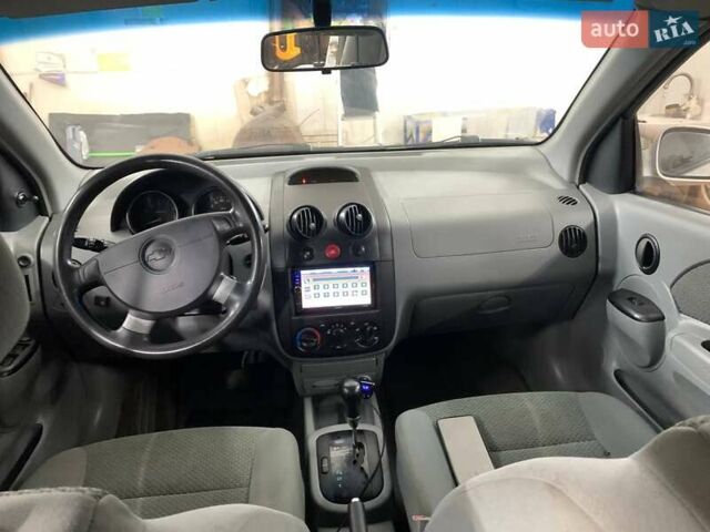 Шевроле Авео, объемом двигателя 1.5 л и пробегом 230 тыс. км за 2800 $, фото 6 на Automoto.ua