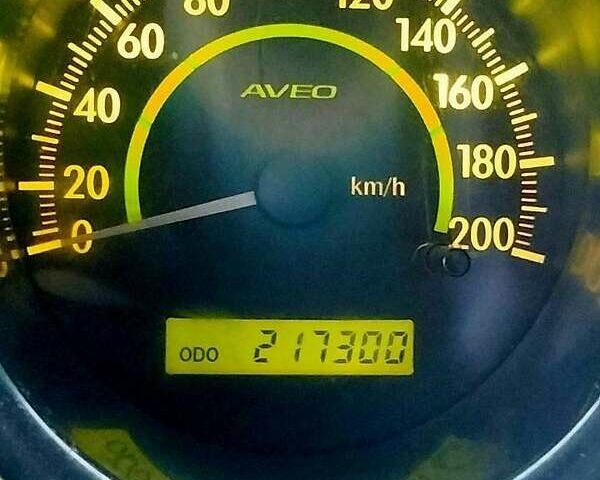 Шевроле Авео, об'ємом двигуна 1.5 л та пробігом 217 тис. км за 2200 $, фото 10 на Automoto.ua