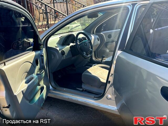 Шевроле Авео, об'ємом двигуна 15 л та пробігом 160 тис. км за 3300 $, фото 11 на Automoto.ua