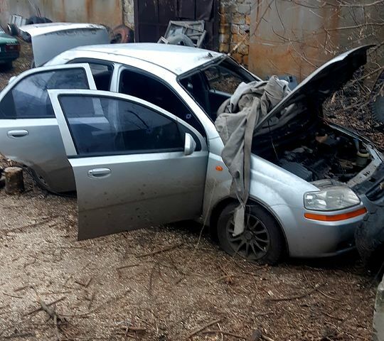 Шевроле Авео, об'ємом двигуна 1.6 л та пробігом 250 тис. км за 1200 $, фото 1 на Automoto.ua