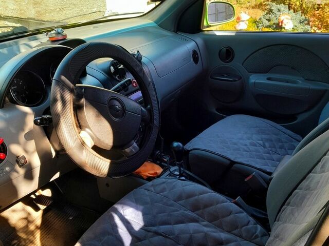 Шевроле Авео, объемом двигателя 1.5 л и пробегом 180 тыс. км за 3300 $, фото 3 на Automoto.ua