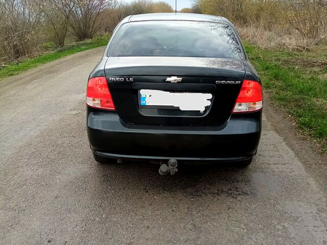 Шевроле Авео, объемом двигателя 1.5 л и пробегом 250 тыс. км за 3700 $, фото 1 на Automoto.ua