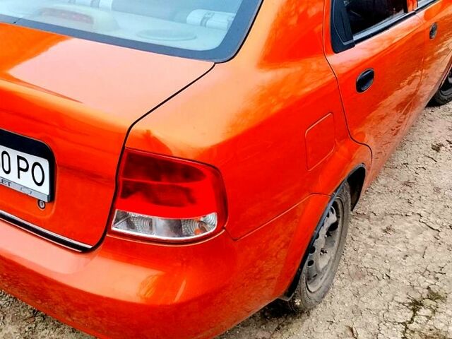 Шевроле Авео, об'ємом двигуна 1.5 л та пробігом 280 тис. км за 2300 $, фото 4 на Automoto.ua