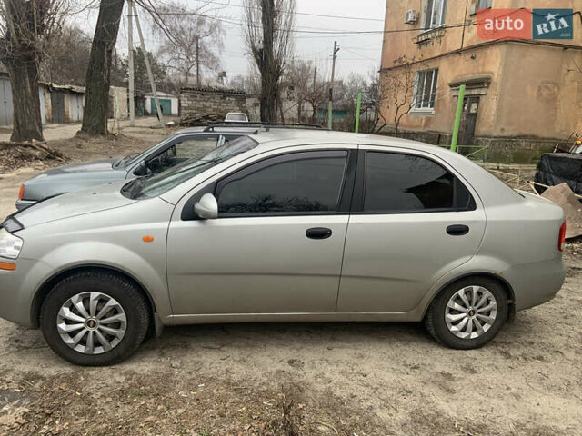 Шевроле Авео, объемом двигателя 1.5 л и пробегом 230 тыс. км за 3400 $, фото 14 на Automoto.ua