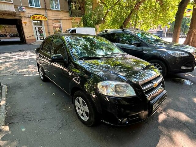 Шевроле Авео, объемом двигателя 1.5 л и пробегом 217 тыс. км за 3400 $, фото 1 на Automoto.ua