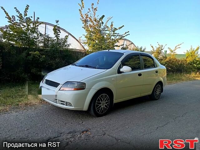 Шевроле Авео, объемом двигателя 1.5 л и пробегом 200 тыс. км за 3400 $, фото 2 на Automoto.ua