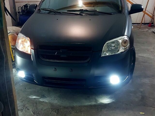 Шевроле Авео, объемом двигателя 1.5 л и пробегом 20 тыс. км за 5500 $, фото 1 на Automoto.ua