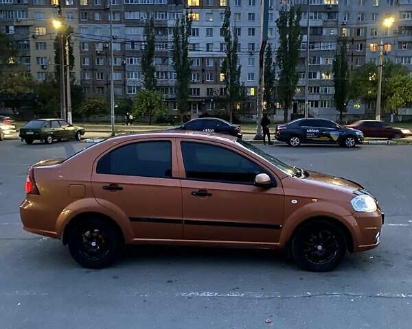 Шевроле Авео, об'ємом двигуна 1.5 л та пробігом 230 тис. км за 3750 $, фото 2 на Automoto.ua