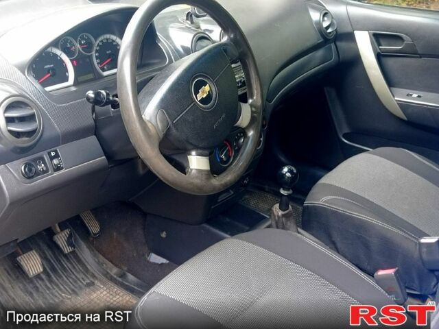 Шевроле Авео, объемом двигателя 1.5 л и пробегом 250 тыс. км за 2150 $, фото 1 на Automoto.ua