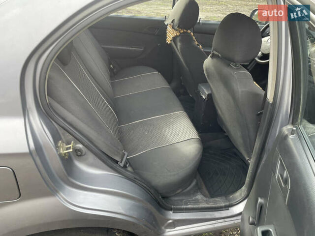 Шевроле Авео 2006 в Новомиргороде на Automoto.ua Шевроле Авео, объемом двигателя 1.5 л и пробегом 195 тыс. км за 4200 $, фото 9 на Automoto.ua