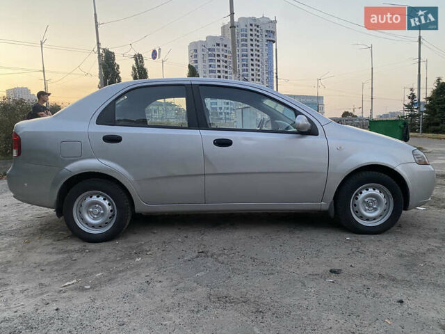 Шевроле Авео, объемом двигателя 1.5 л и пробегом 180 тыс. км за 3650 $, фото 6 на Automoto.ua
