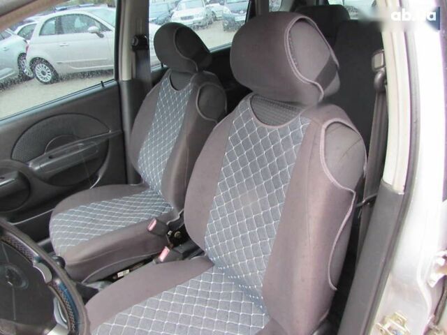 Шевроле Авео 2006 в Кропивницком (Кировограде) на Automoto.ua Шевроле Авео, объемом двигателя 0 л и пробегом 229 тыс. км за 2900 $, фото 6 на Automoto.ua