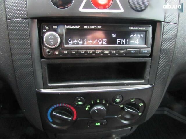 Шевроле Авео, об'ємом двигуна 0 л та пробігом 229 тис. км за 2900 $, фото 23 на Automoto.ua