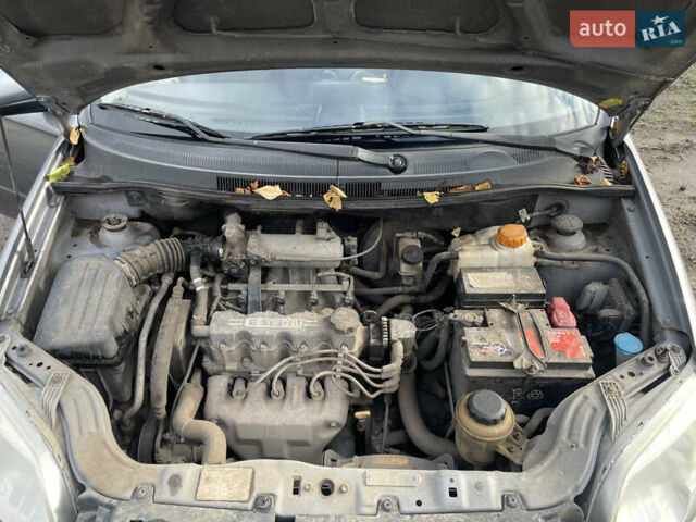 Шевроле Авео 2006 в Новомиргороде на Automoto.ua Шевроле Авео, объемом двигателя 1.5 л и пробегом 195 тыс. км за 4200 $, фото 15 на Automoto.ua