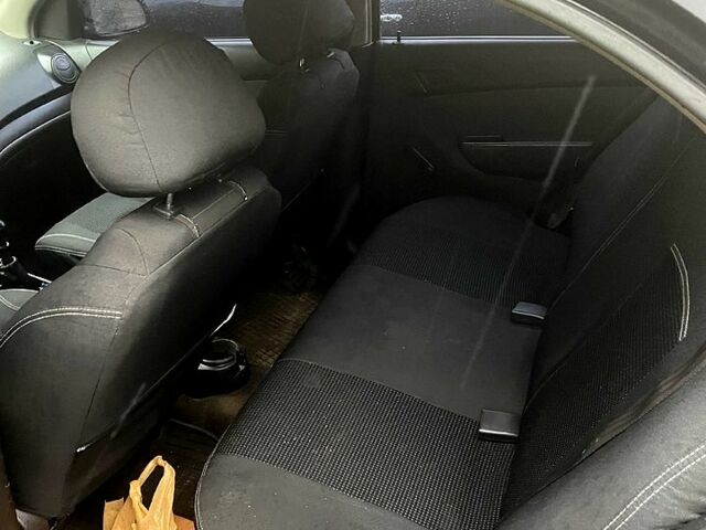Шевроле Авео, об'ємом двигуна 1.5 л та пробігом 206 тис. км за 3000 $, фото 6 на Automoto.ua