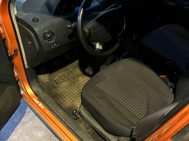 Шевроле Авео, об'ємом двигуна 15 л та пробігом 317 тис. км за 3000 $, фото 11 на Automoto.ua