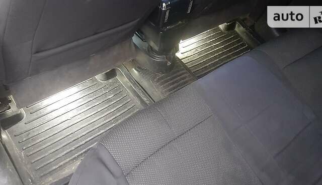 Шевроле Авео, об'ємом двигуна 1.5 л та пробігом 203 тис. км за 4500 $, фото 24 на Automoto.ua
