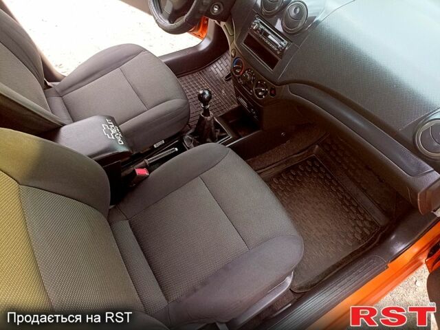 Шевроле Авео, объемом двигателя 1.5 л и пробегом 200 тыс. км за 3450 $, фото 7 на Automoto.ua