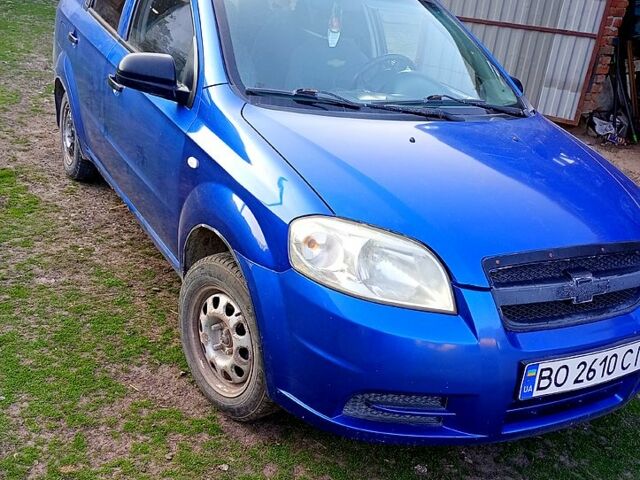 Шевроле Авео, об'ємом двигуна 1.5 л та пробігом 200 тис. км за 2000 $, фото 1 на Automoto.ua