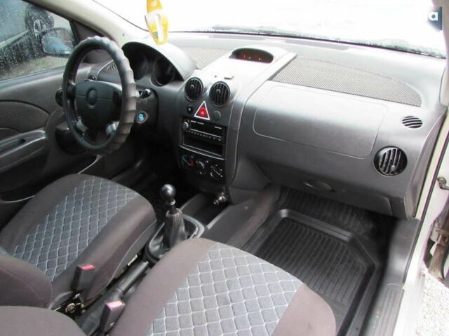 Шевроле Авео, об'ємом двигуна 0 л та пробігом 229 тис. км за 2900 $, фото 16 на Automoto.ua