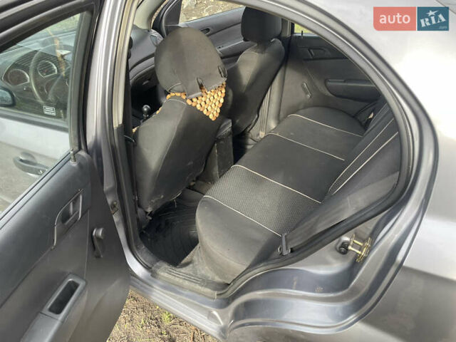 Шевроле Авео 2006 в Новомиргороде на Automoto.ua Шевроле Авео, объемом двигателя 1.5 л и пробегом 195 тыс. км за 4200 $, фото 8 на Automoto.ua