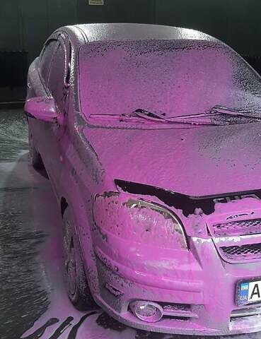 Шевроле Авео, об'ємом двигуна 1.5 л та пробігом 203 тис. км за 4500 $, фото 6 на Automoto.ua