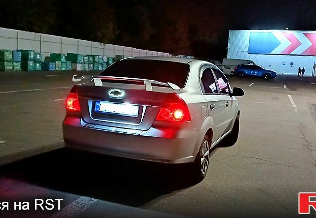 Шевроле Авео, об'ємом двигуна 1.6 л та пробігом 204 тис. км за 4900 $, фото 4 на Automoto.ua